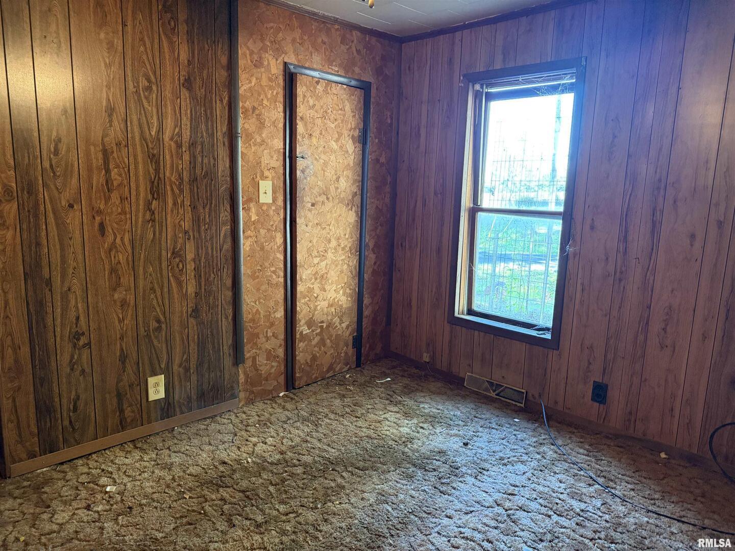 967 N Bunker Street Property Photo 8