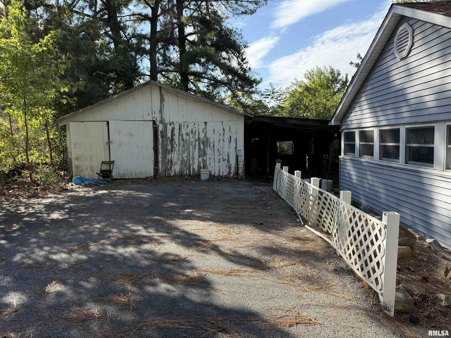 967 N Bunker Street Property Photo 14