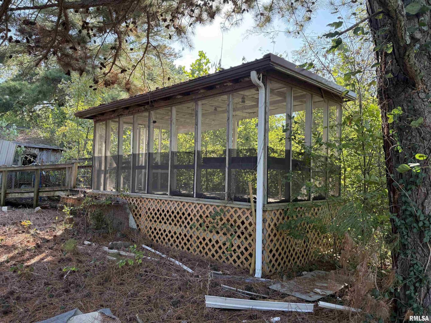 967 N Bunker Street Property Photo 16