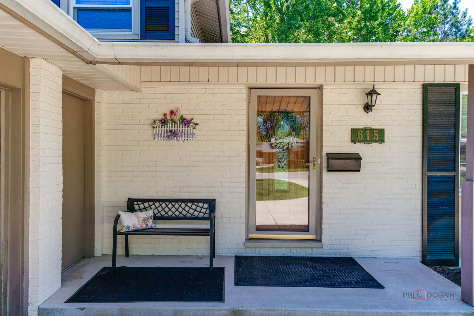 615 E Golf Road Property Photo 4