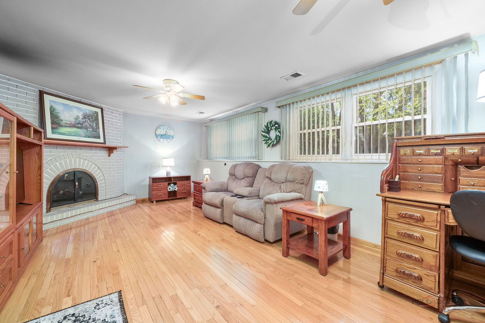 615 E Golf Road Property Photo 18