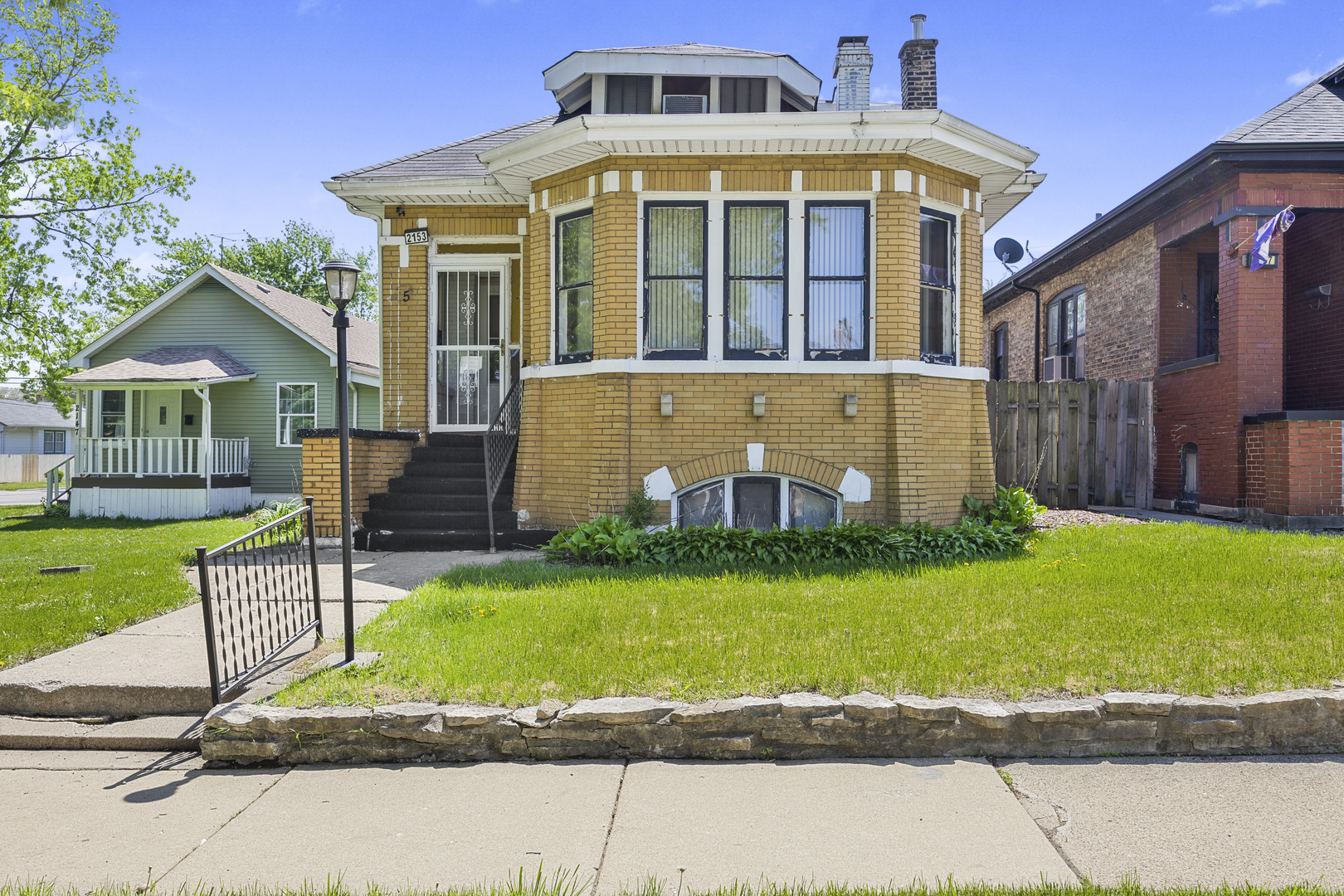 2153 121st Place Property Photo 1