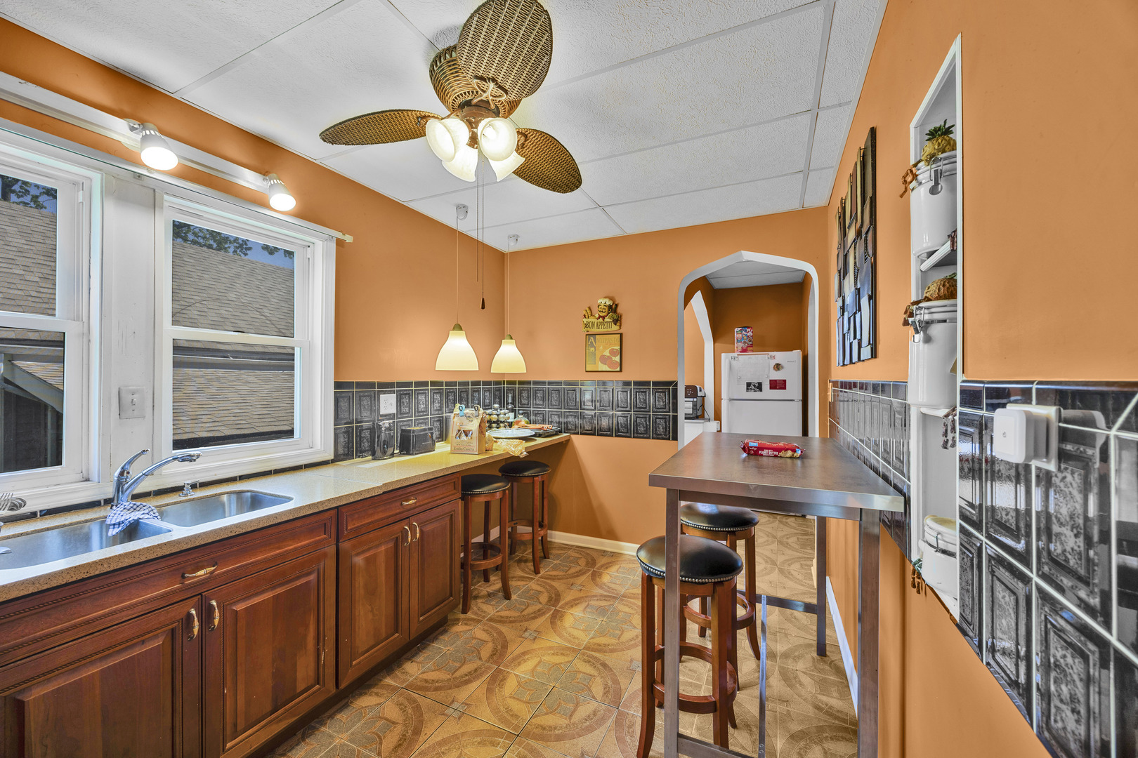 2153 121st Place Property Photo 6