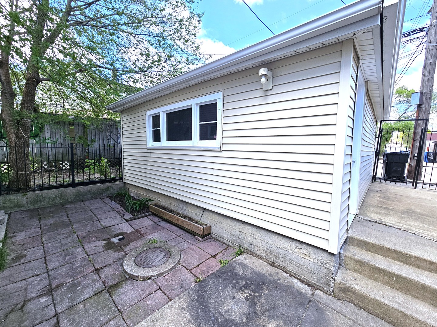 3088 S Lyman Street Property Photo 28