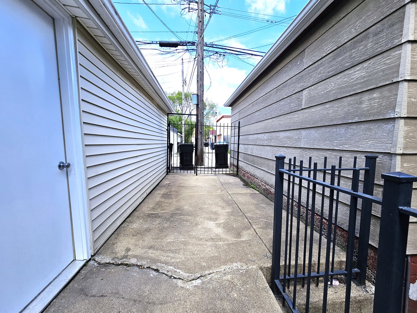 3088 S Lyman Street Property Photo 29