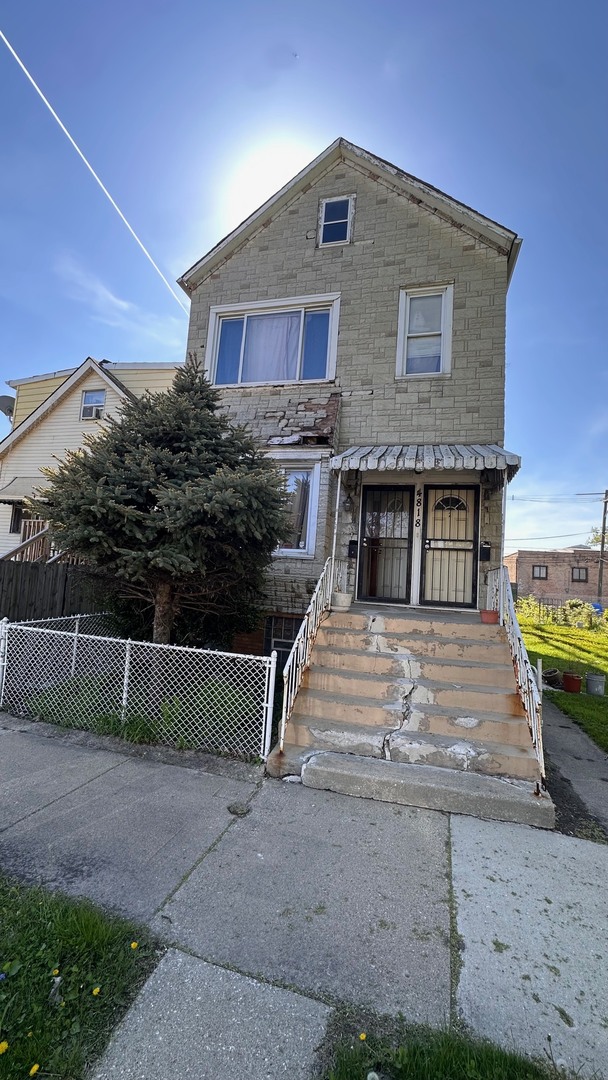 4818 S Princeton Avenue Property Photo 1