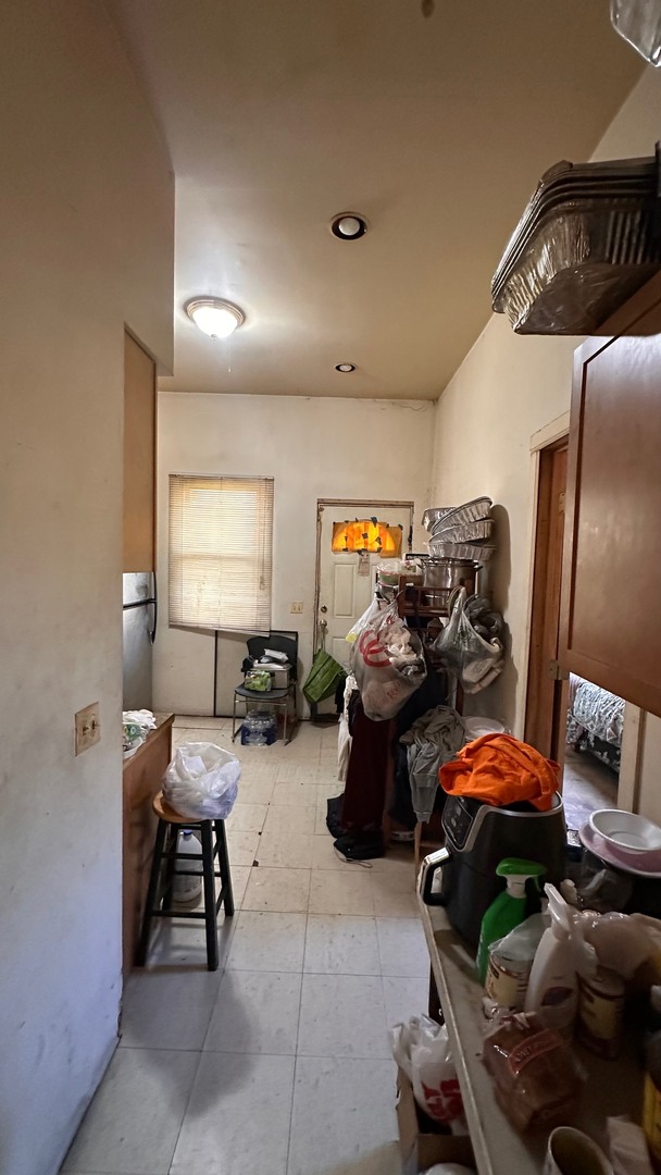 4818 S Princeton Avenue Property Photo 4
