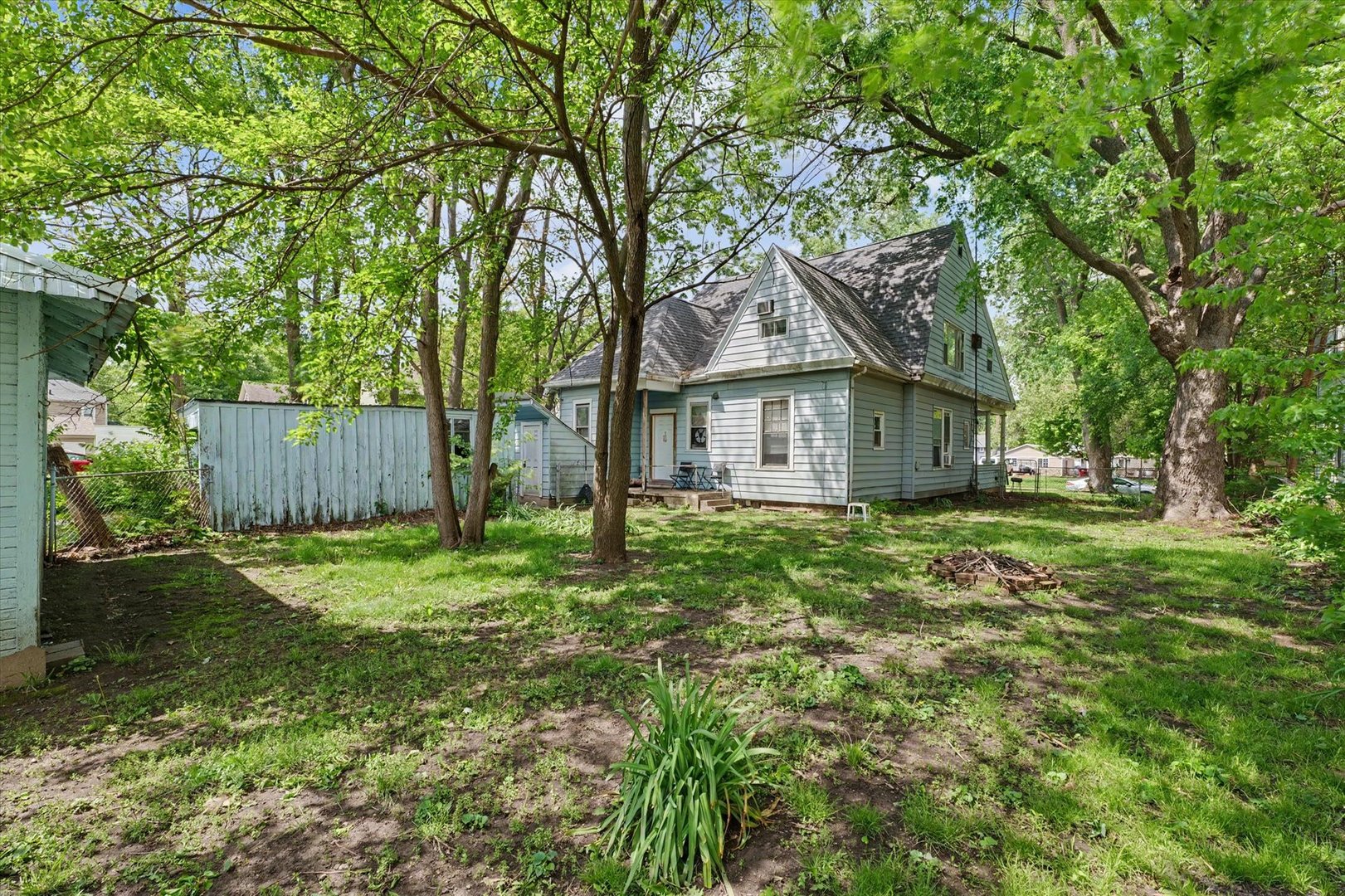 403 W Columbia Avenue Property Photo 47