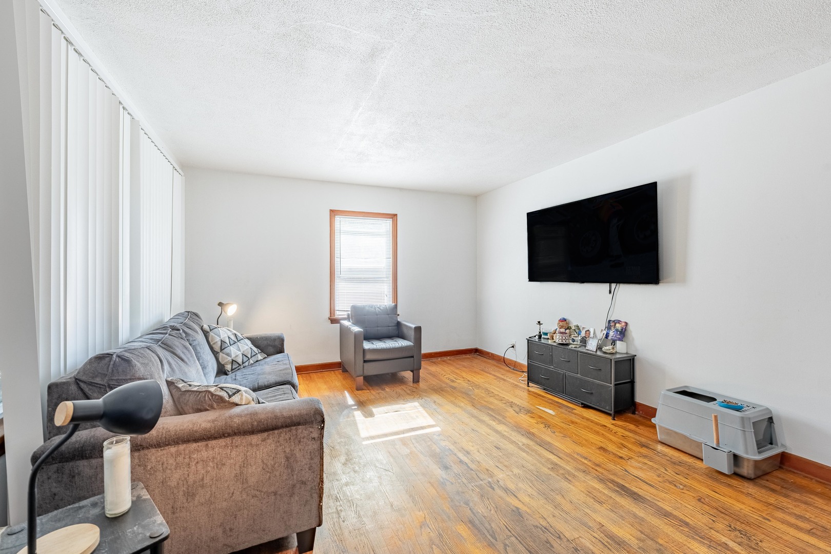2910 E 138 Place Property Photo 10