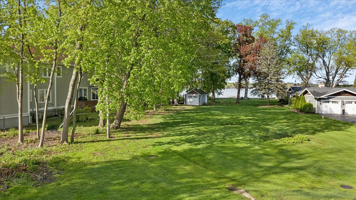 649 Woodland Drive Property Photo 6