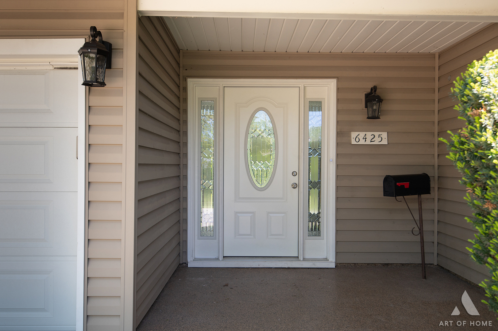 6425 Clark Drive Property Photo 4