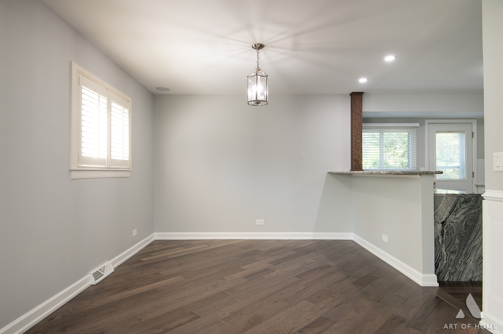 6425 Clark Drive Property Photo 9