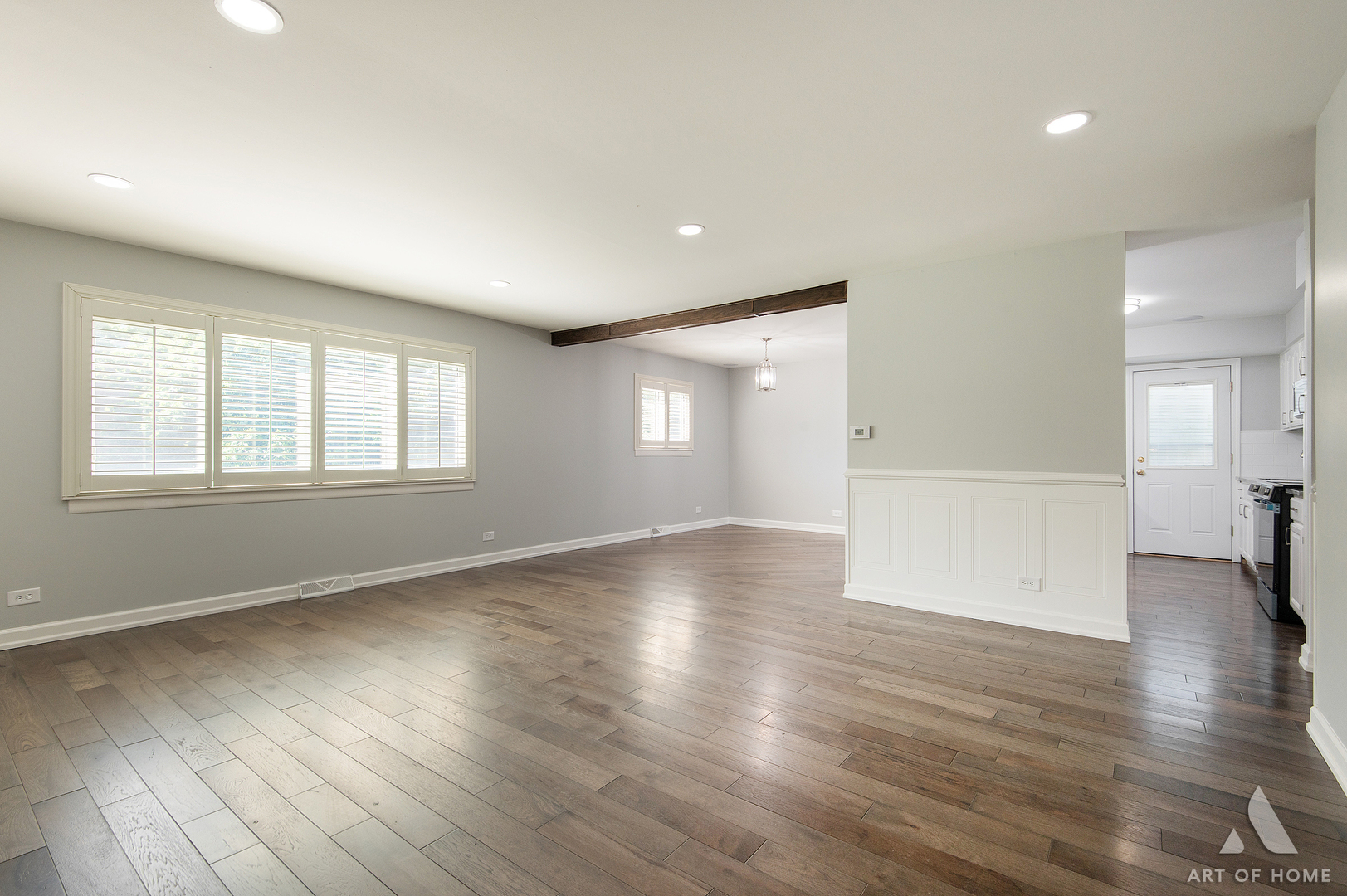 6425 Clark Drive Property Photo 16