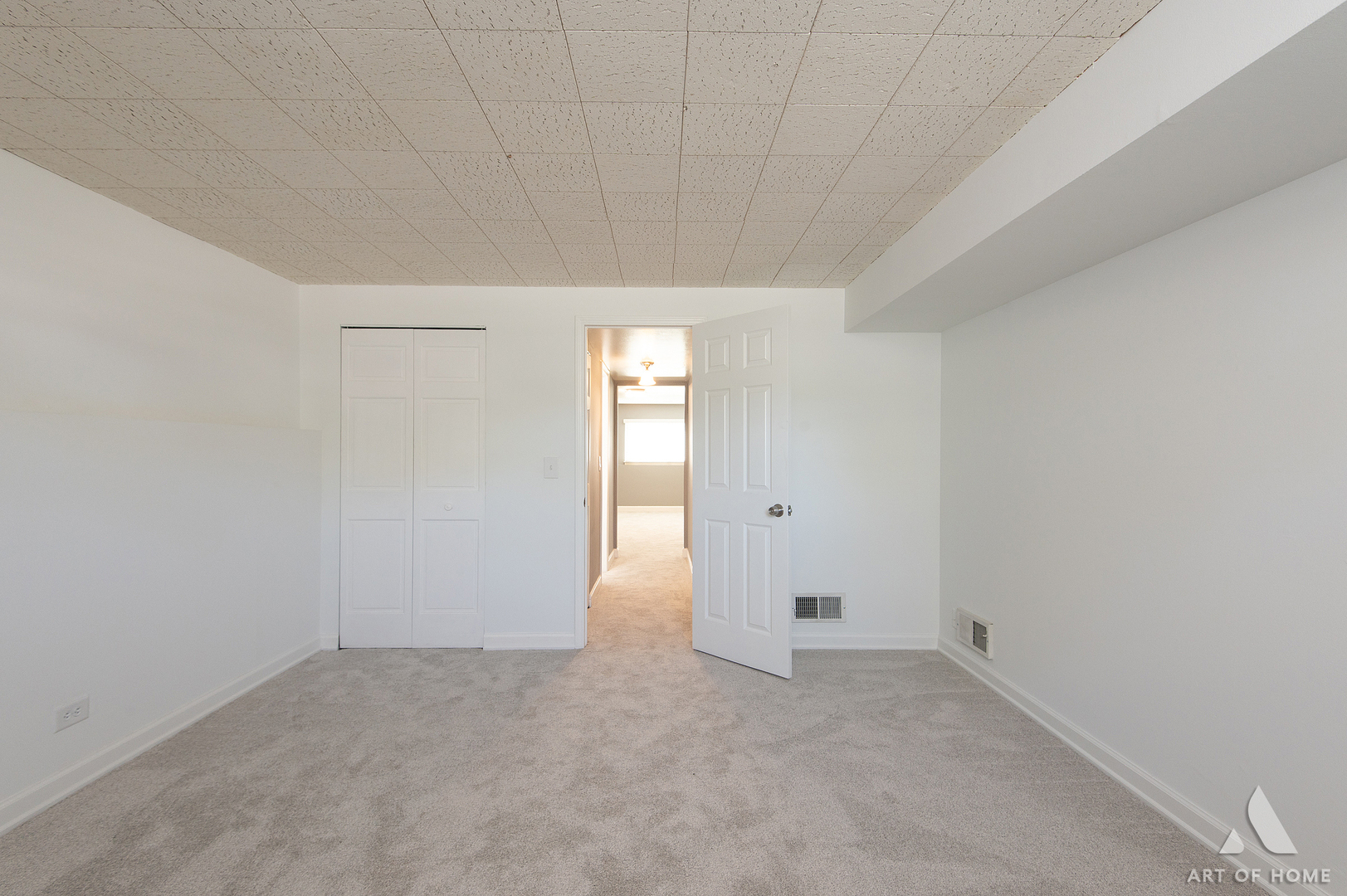 6425 Clark Drive Property Photo 24