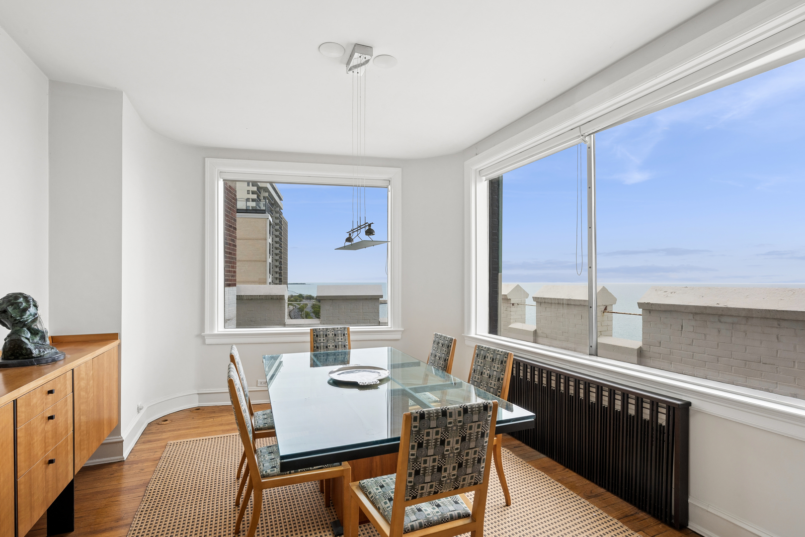 1120 N Lake Shore Drive 18ab Property Photo 6