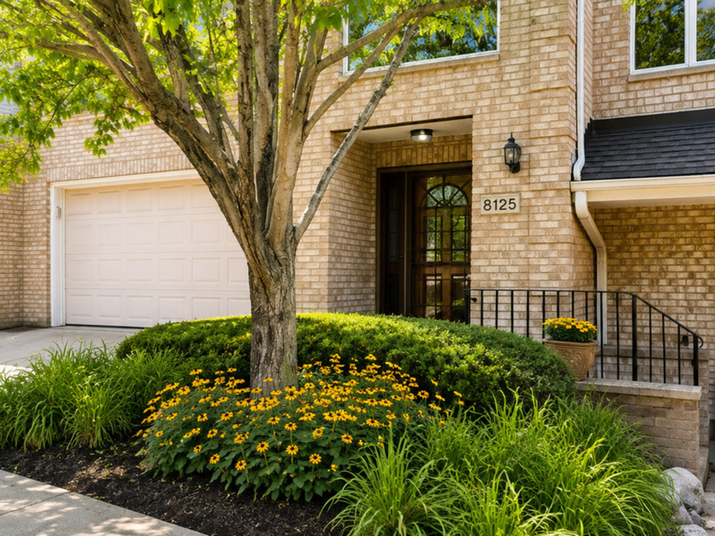 8125 S Prairie Park Place Property Photo 3