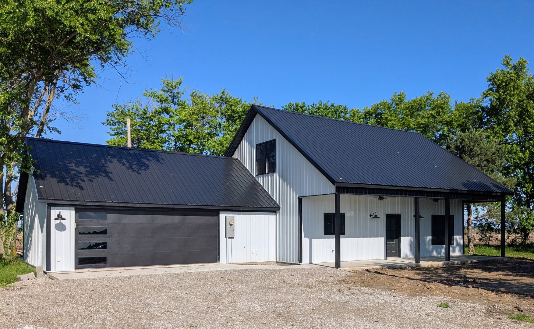 521 Dewolf Street Property Photo 4