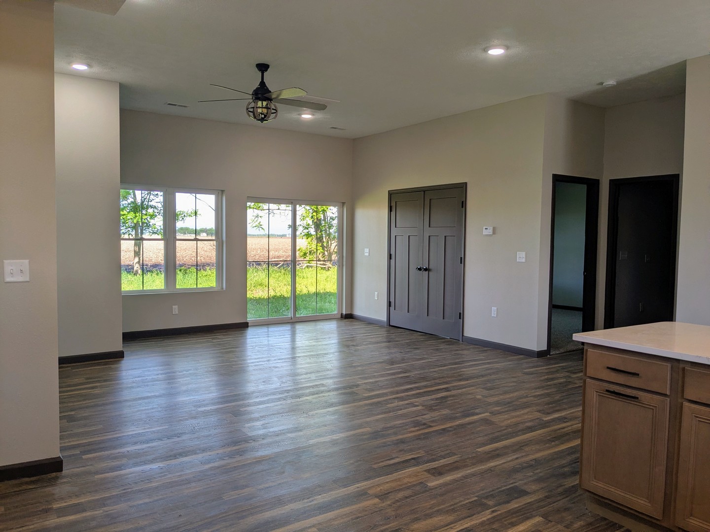 521 Dewolf Street Property Photo 5