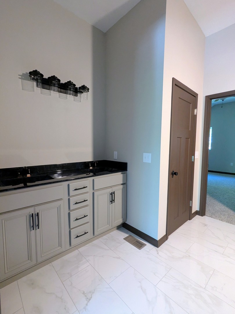 521 Dewolf Street Property Photo 14
