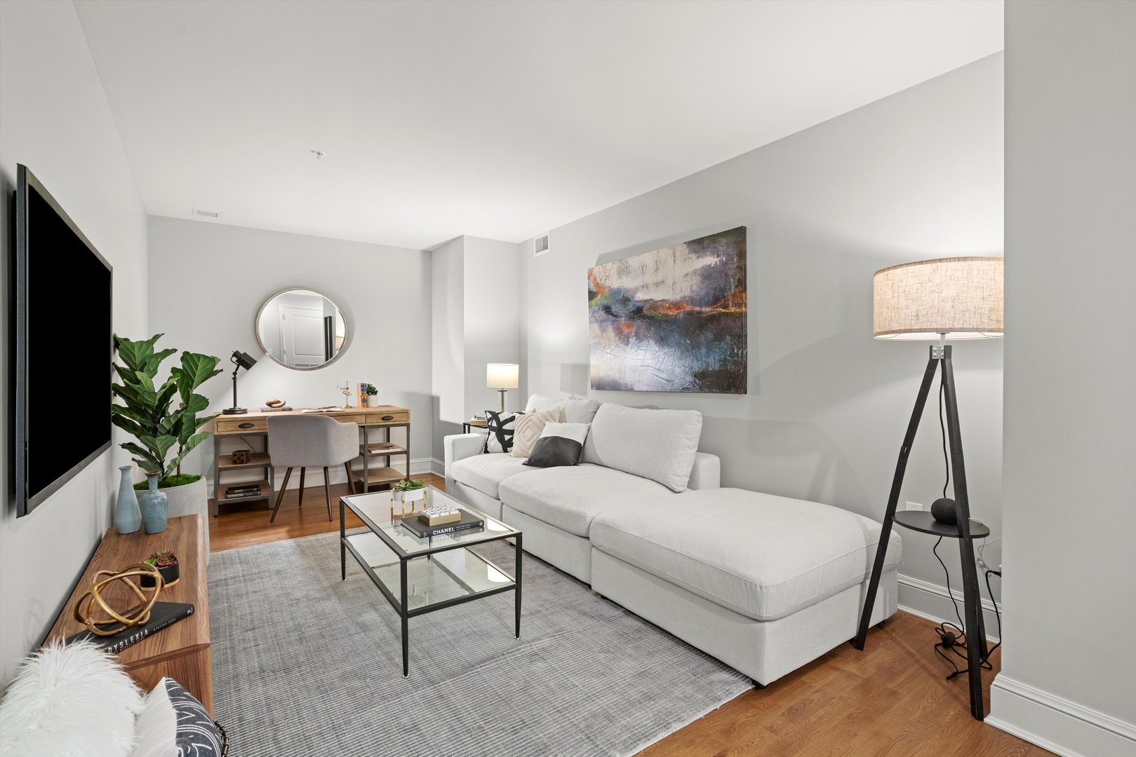 850 N Lake Shore Drive 905 Property Photo 14
