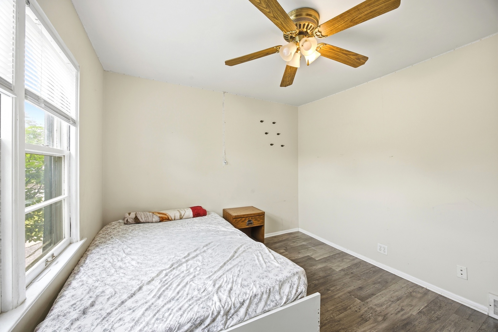 1112 Spruce Street Property Photo 11