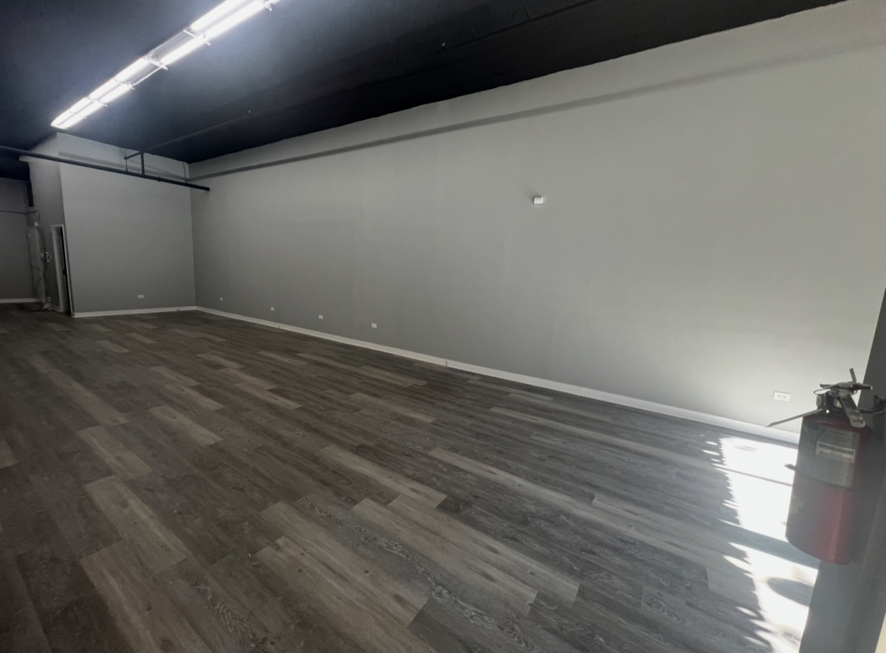 16 N Broadway Property Photo 3