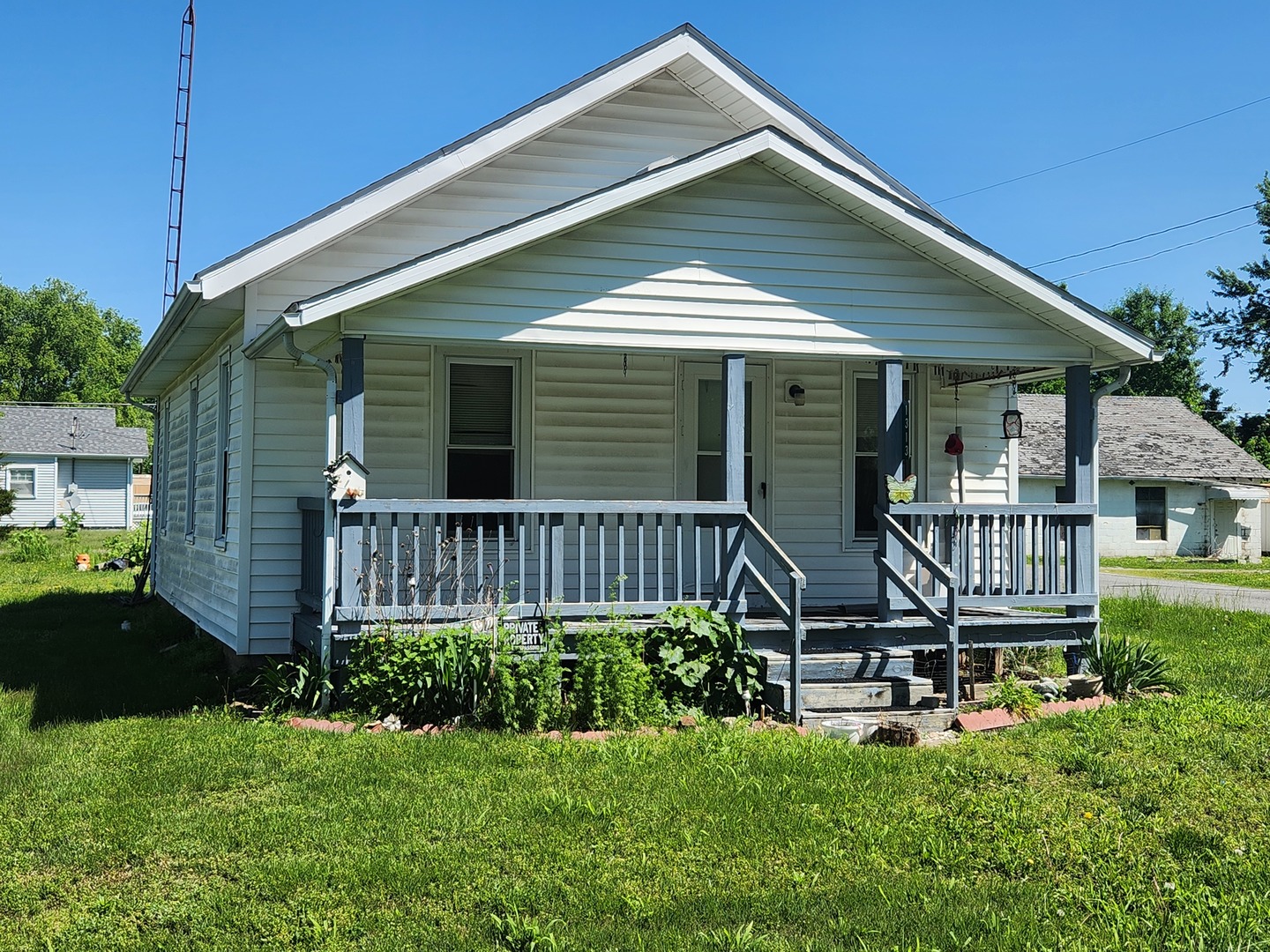 1313 W Water Street Property Photo 4