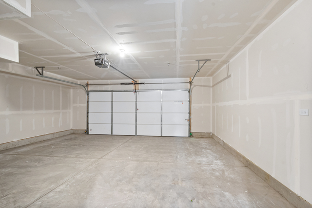 6417 Main Street Property Photo 21