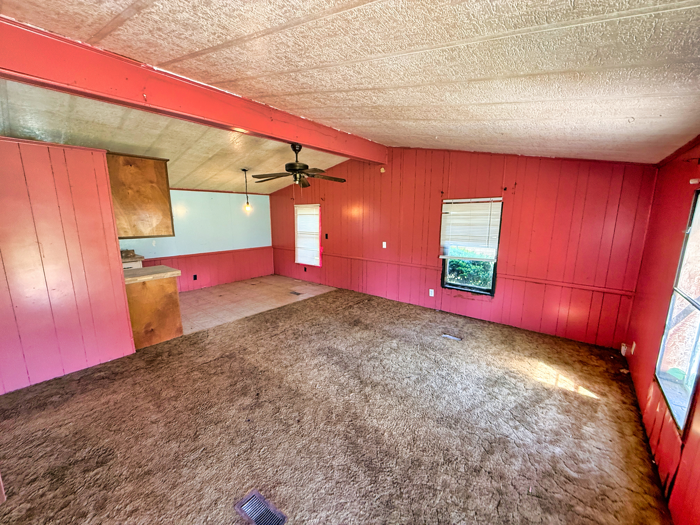 210 Park Avenue Property Photo 7