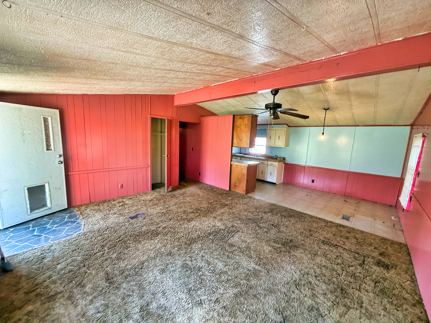 210 Park Avenue Property Photo 8