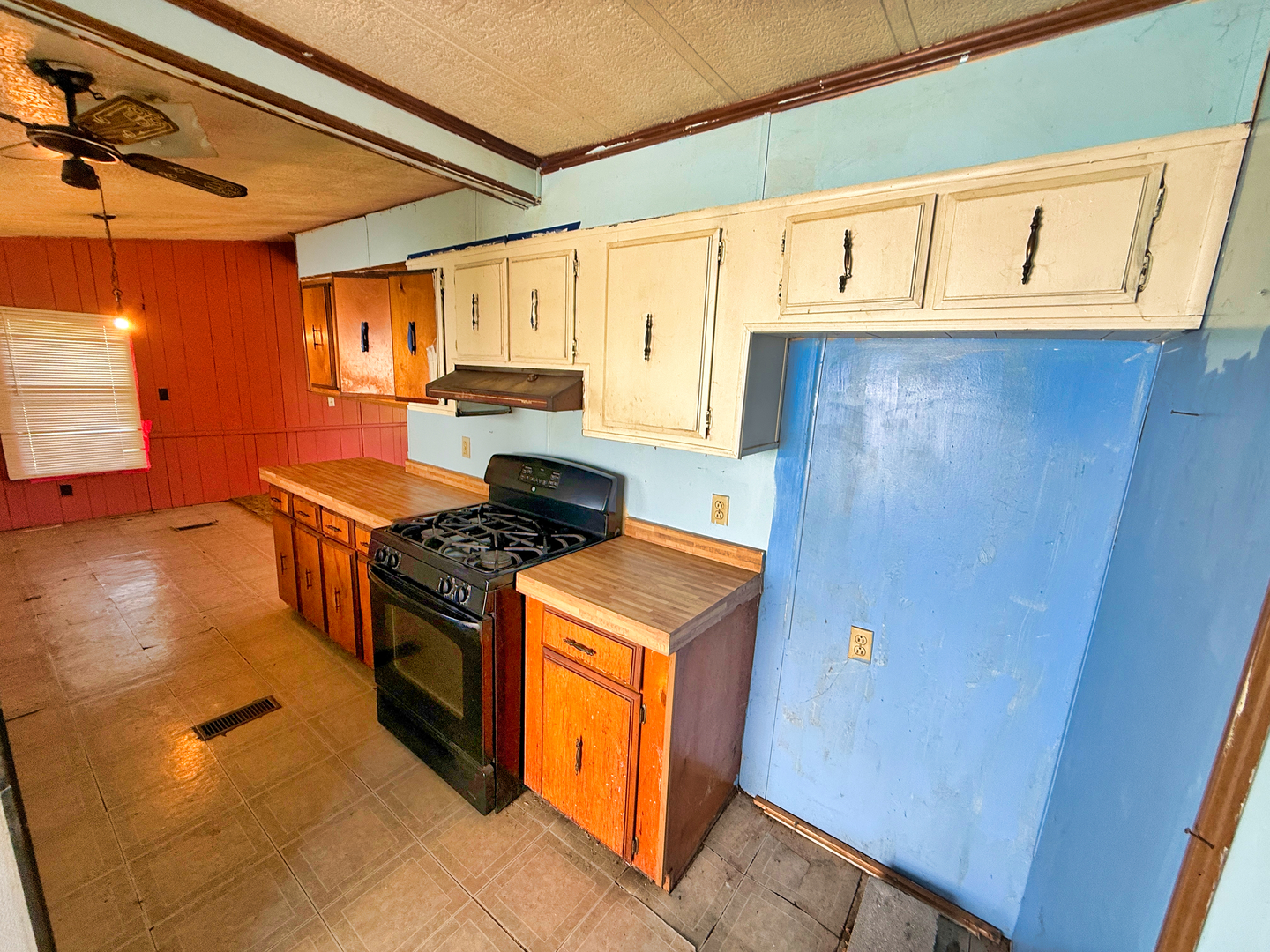 210 Park Avenue Property Photo 14
