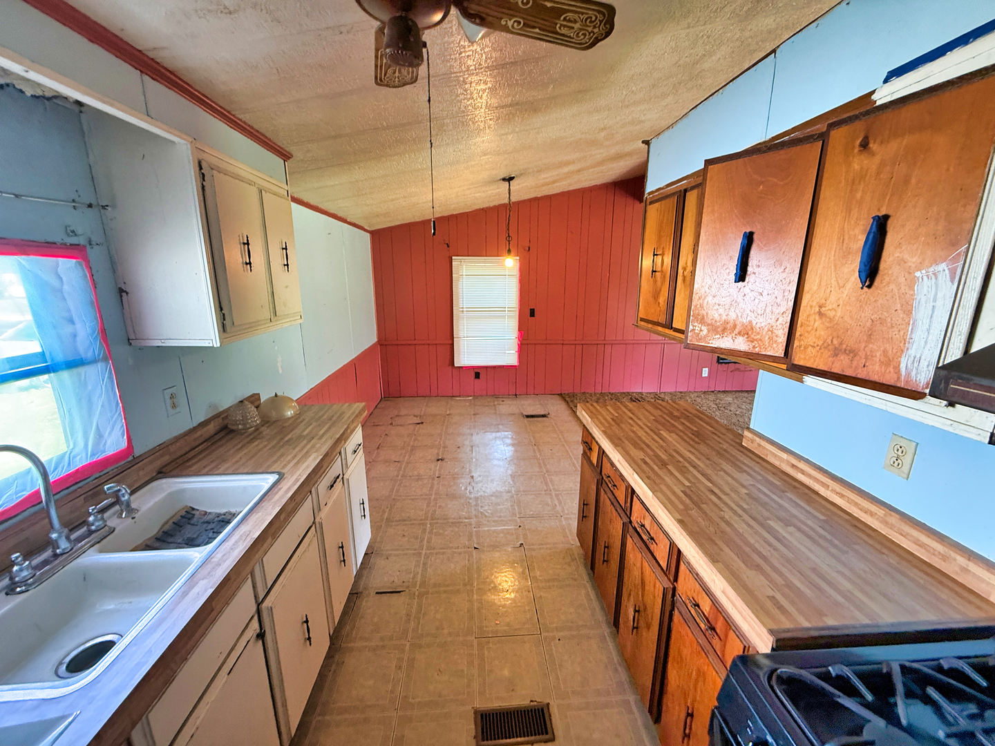210 Park Avenue Property Photo 16