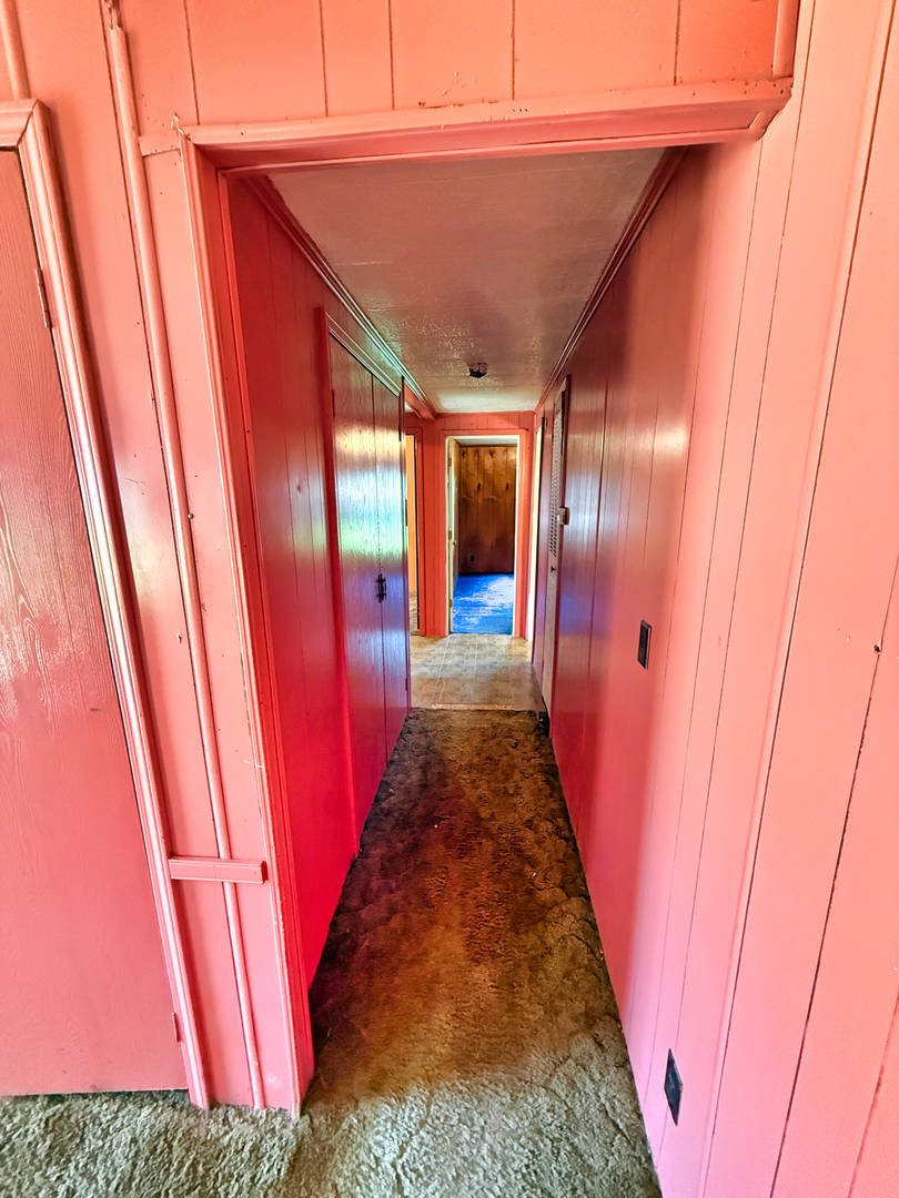210 Park Avenue Property Photo 17