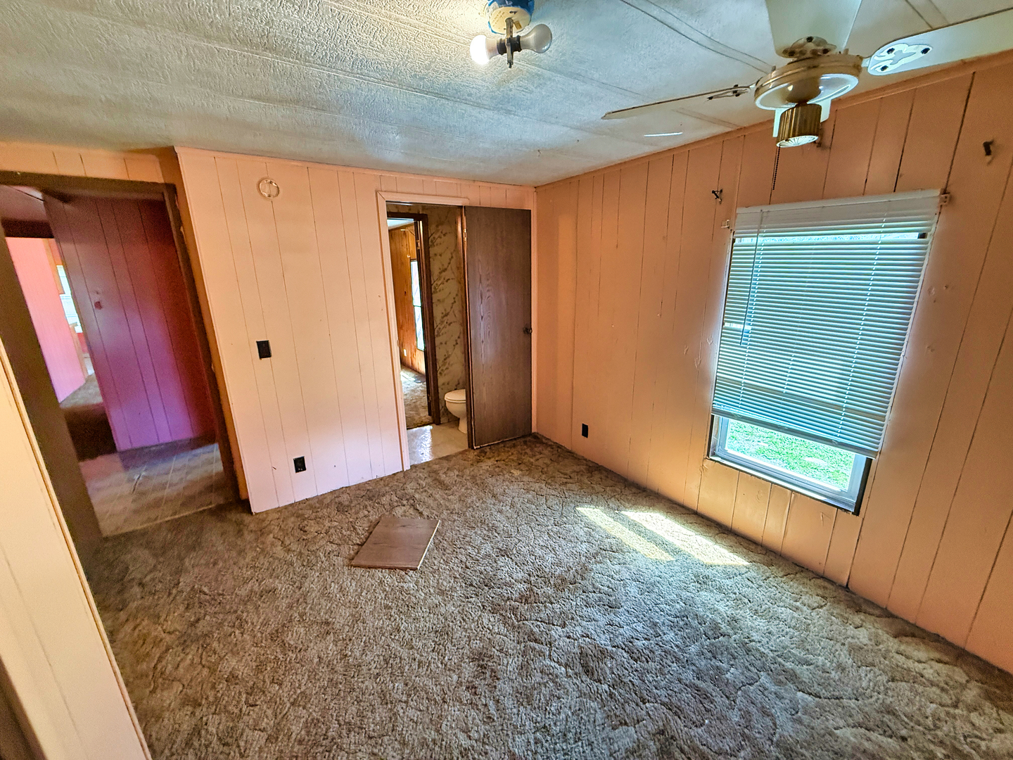 210 Park Avenue Property Photo 29