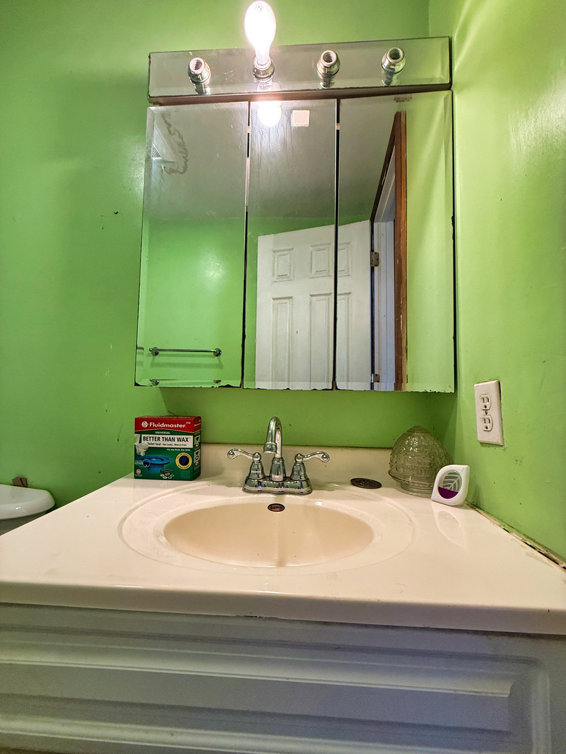 210 Park Avenue Property Photo 38