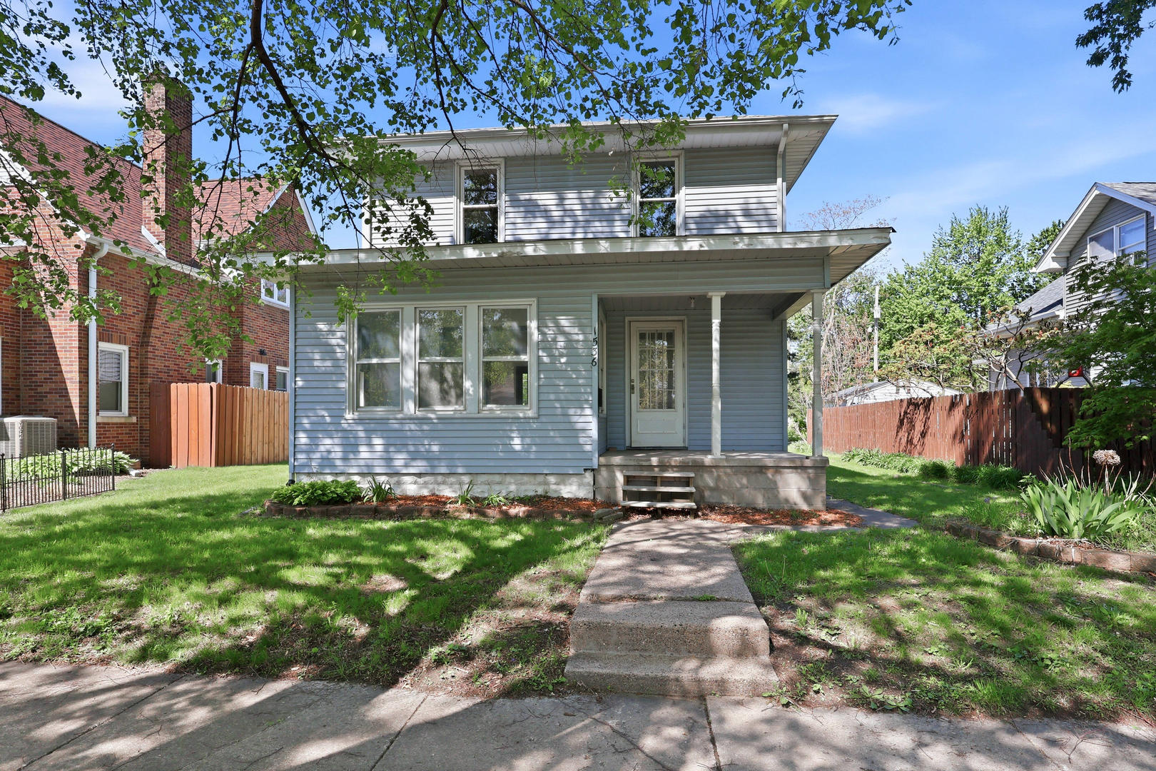 1536 35th Street Property Photo 1