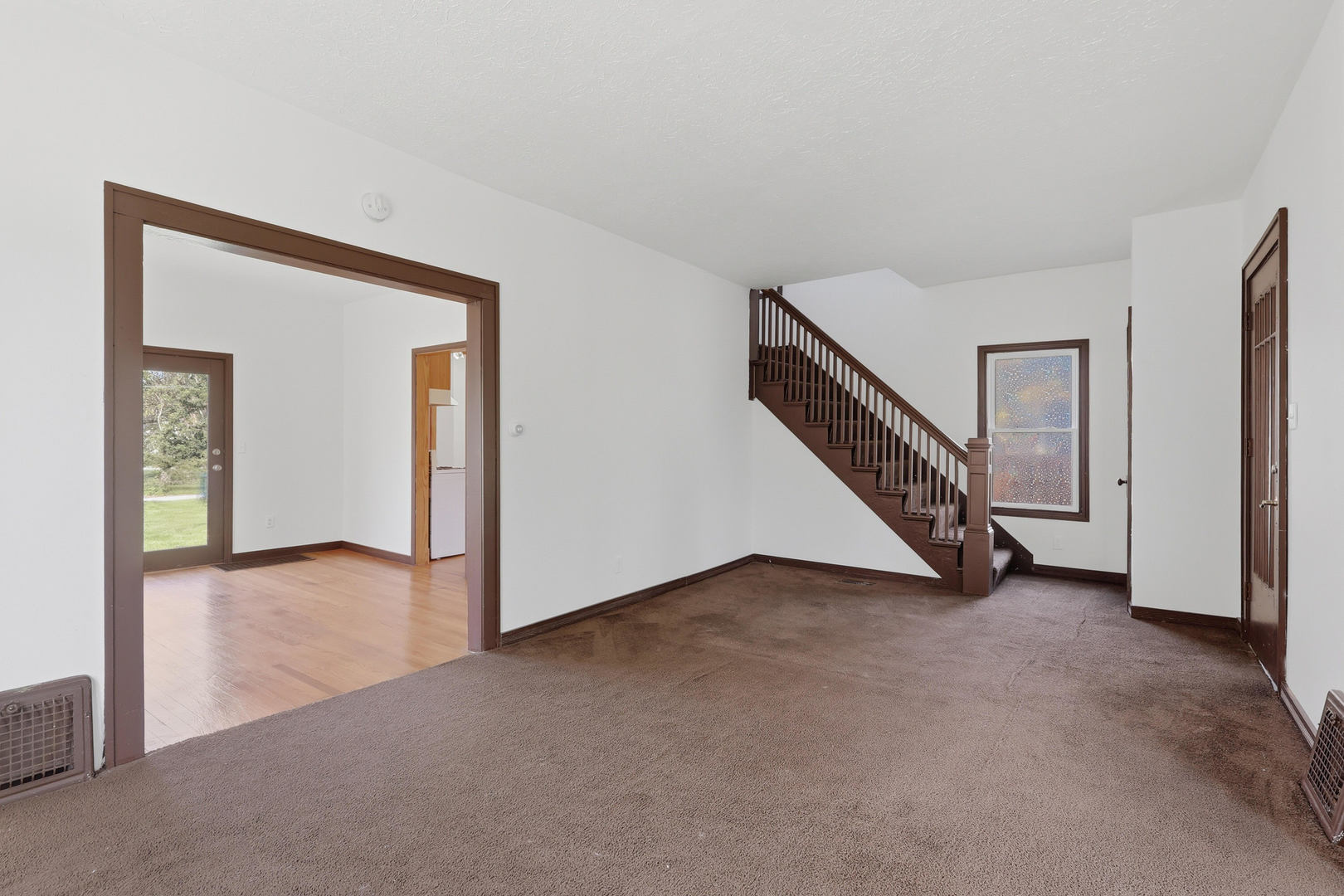 1536 35th Street Property Photo 14