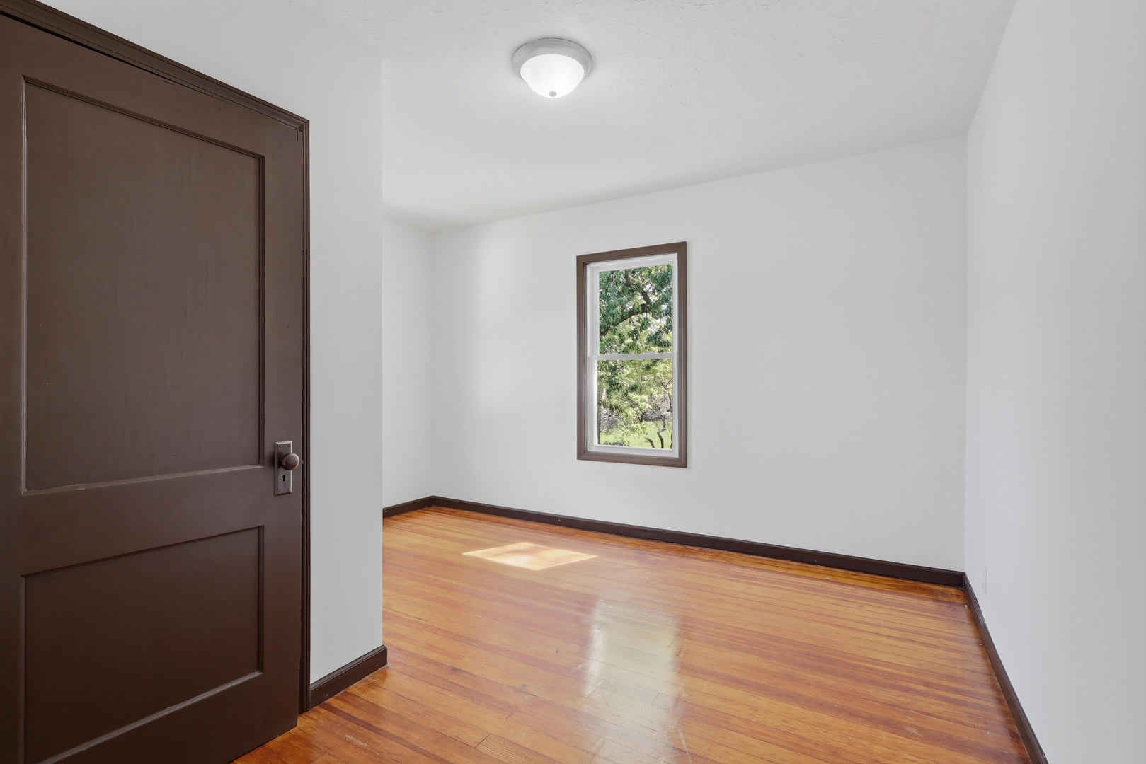 1536 35th Street Property Photo 22