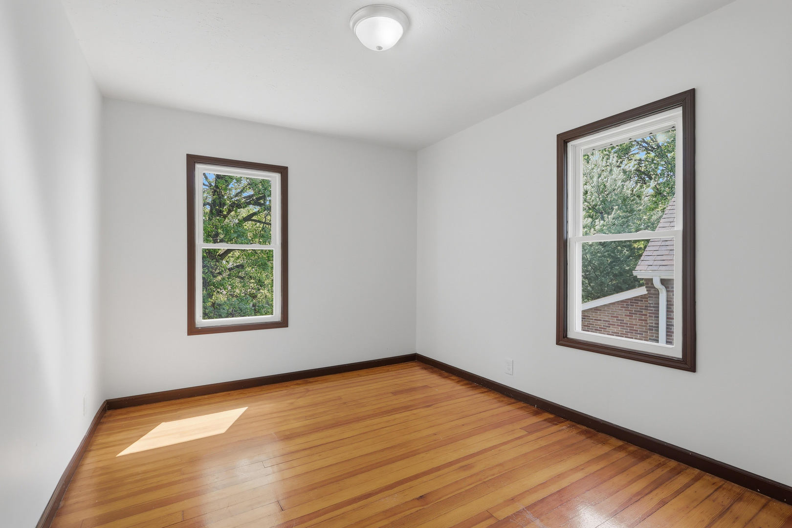 1536 35th Street Property Photo 25
