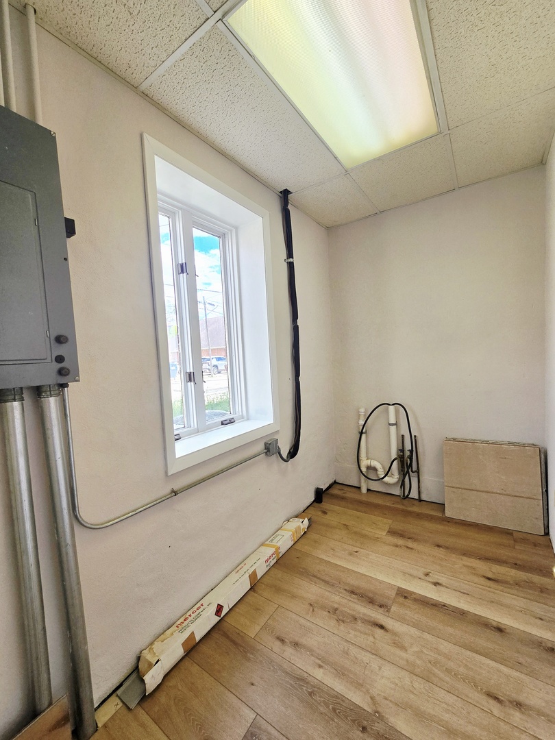 427 S Main Street Property Photo 14