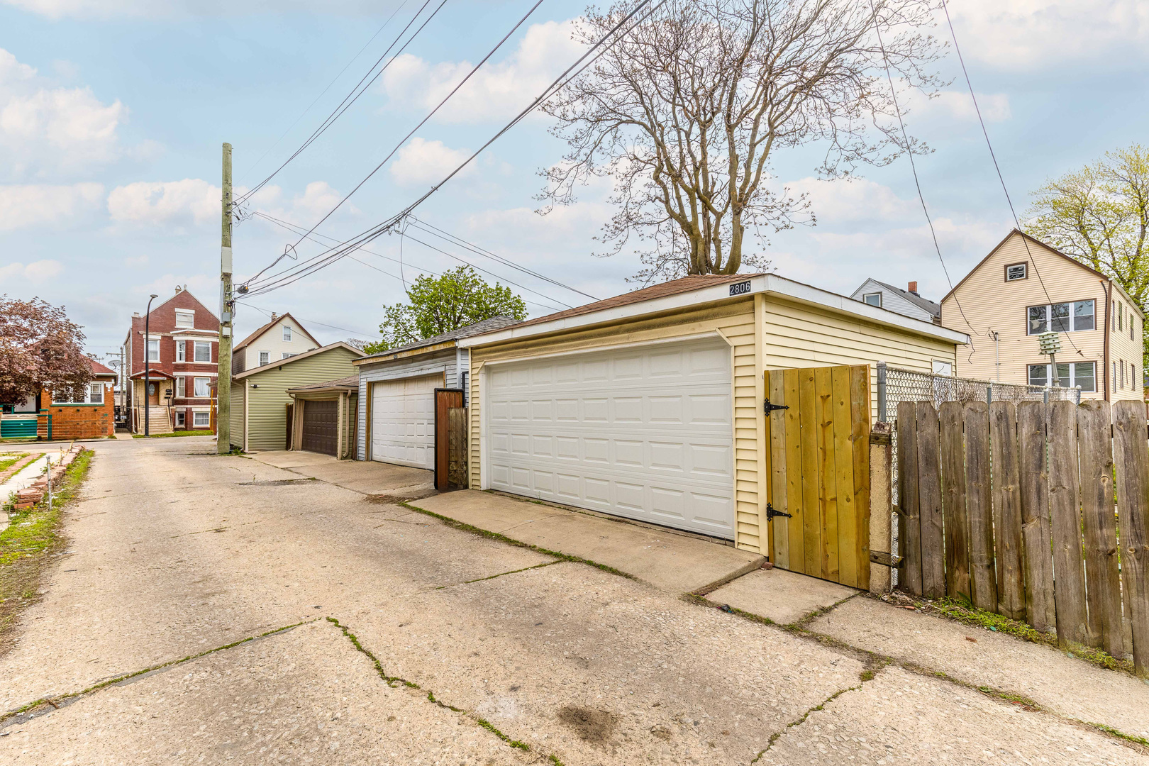 2806 S 48th Court Property Photo 42
