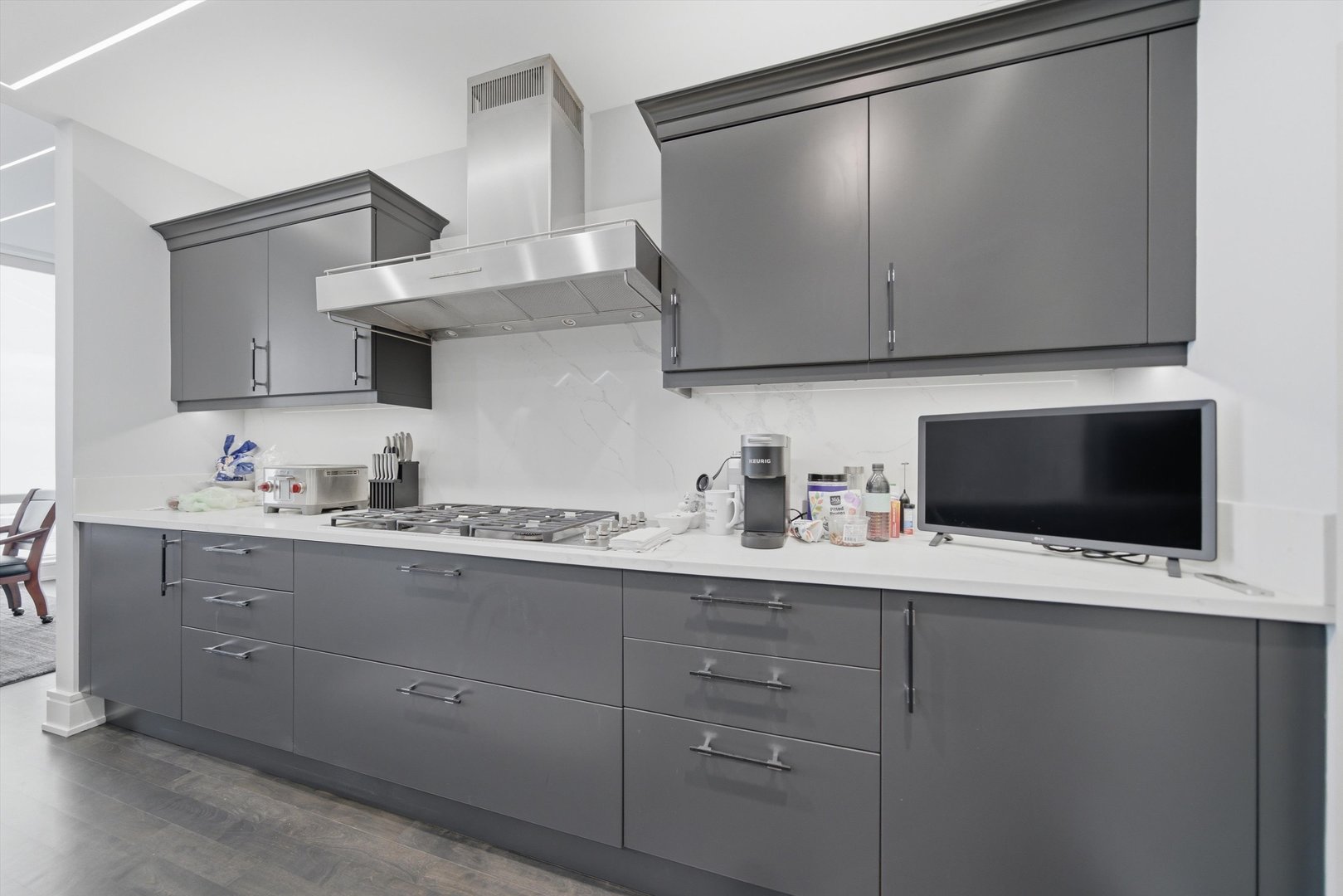 401 N Wabash Avenue 67e Property Photo 21