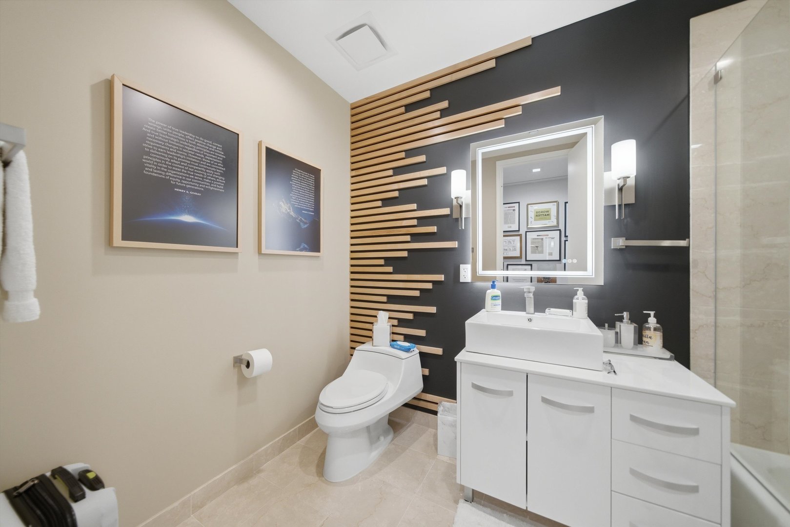 401 N Wabash Avenue 67e Property Photo 24