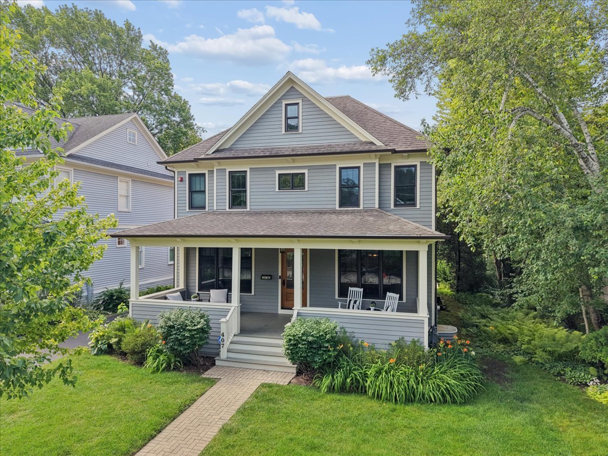 407 Mckinley Avenue Property Photo 1