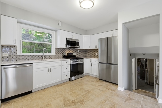1218 174th Street Property Photo 6