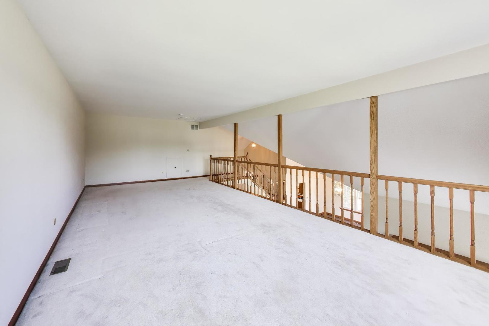 21040 W Hazelnut Lane Property Photo 15