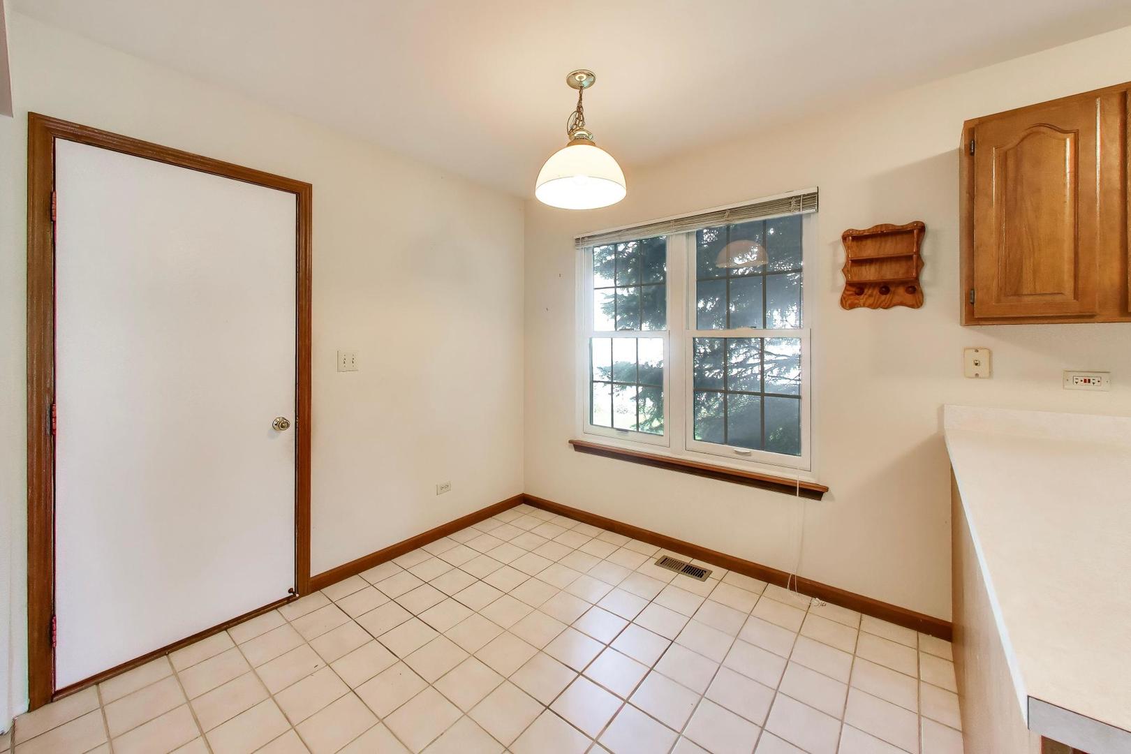 21040 W Hazelnut Lane Property Photo 28
