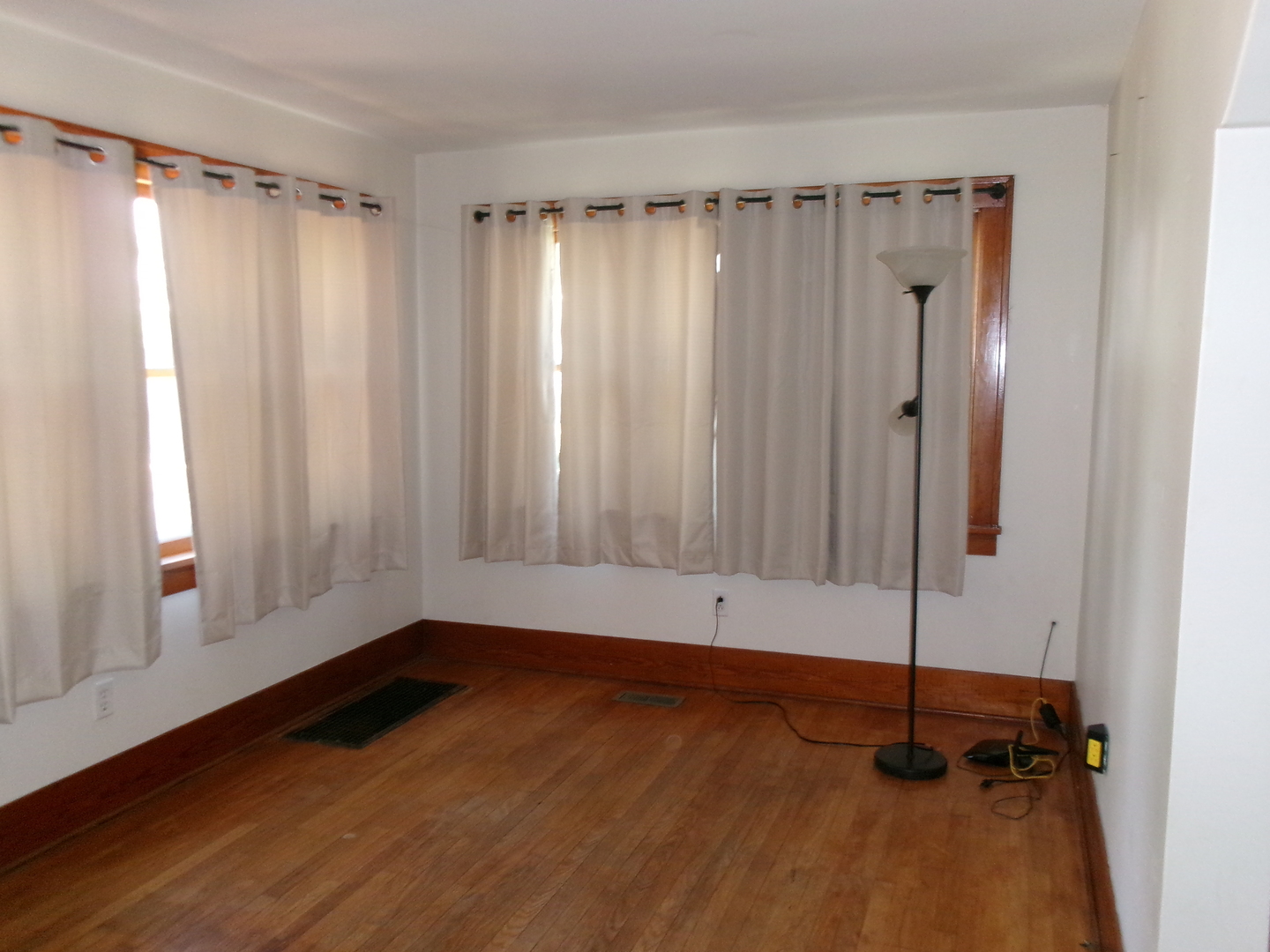 305 W Thomas Street Property Photo 15