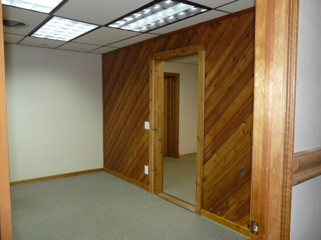 102-106 Center Street Property Photo 11