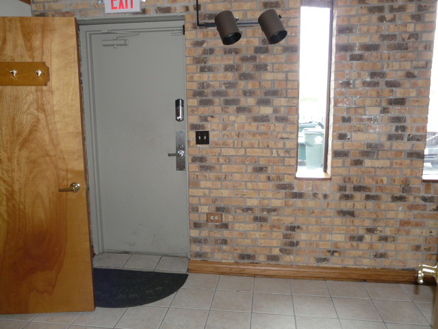 102-106 Center Street Property Photo 21